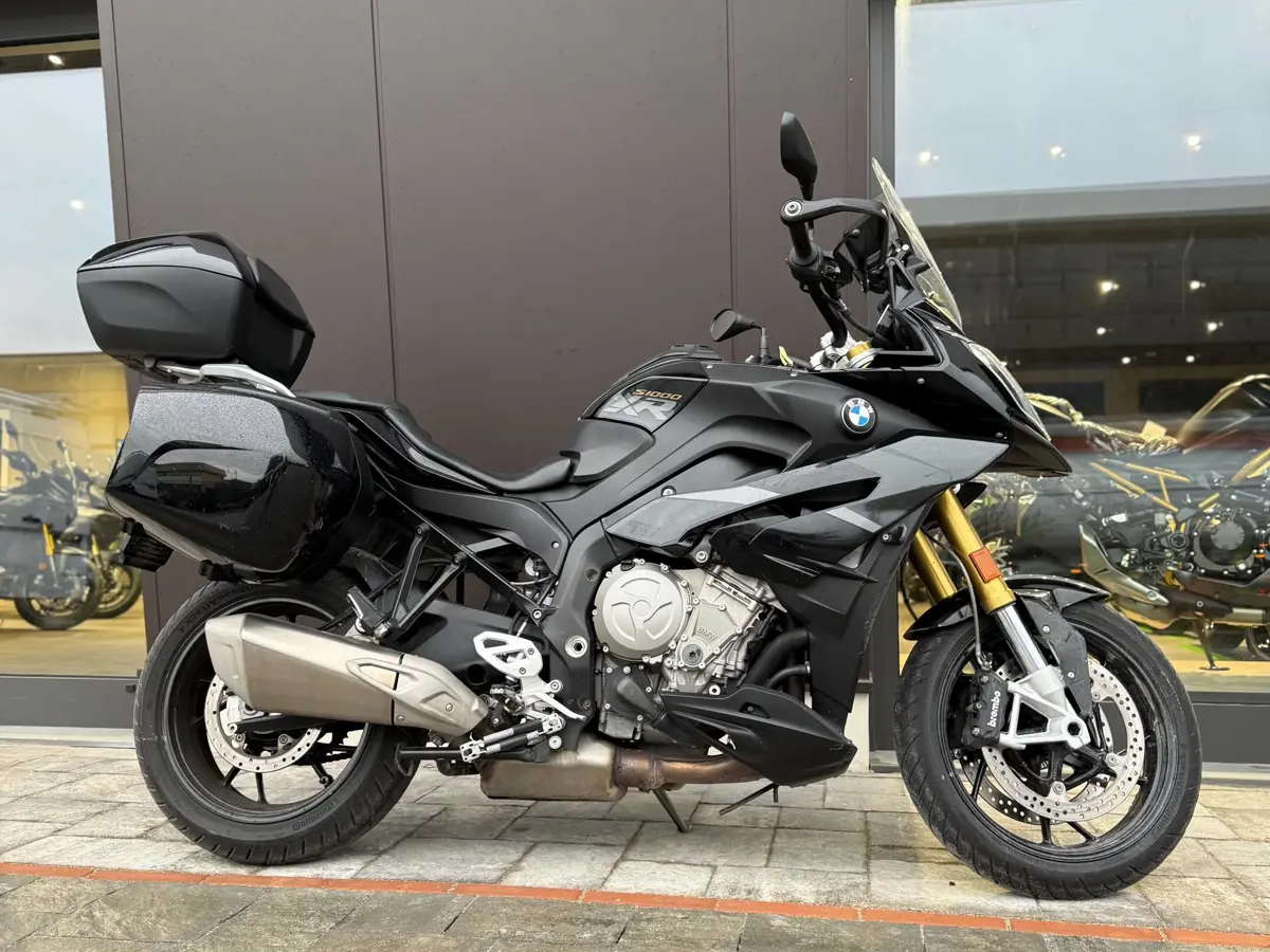 ChitarraiMotor_bmw z1000xr_.jpeg