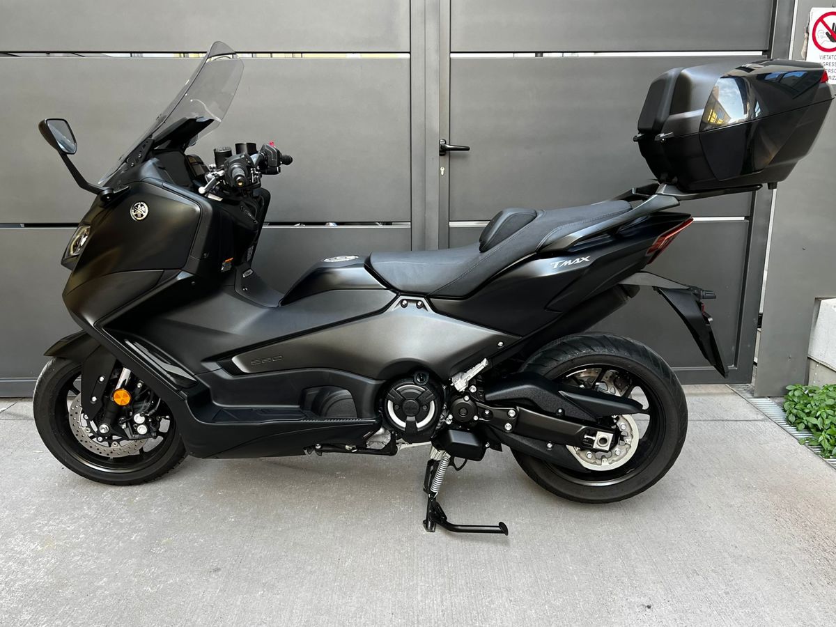 TMAX 560 SG 8.jpg