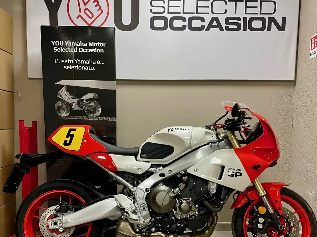 XSR900GP.jpg