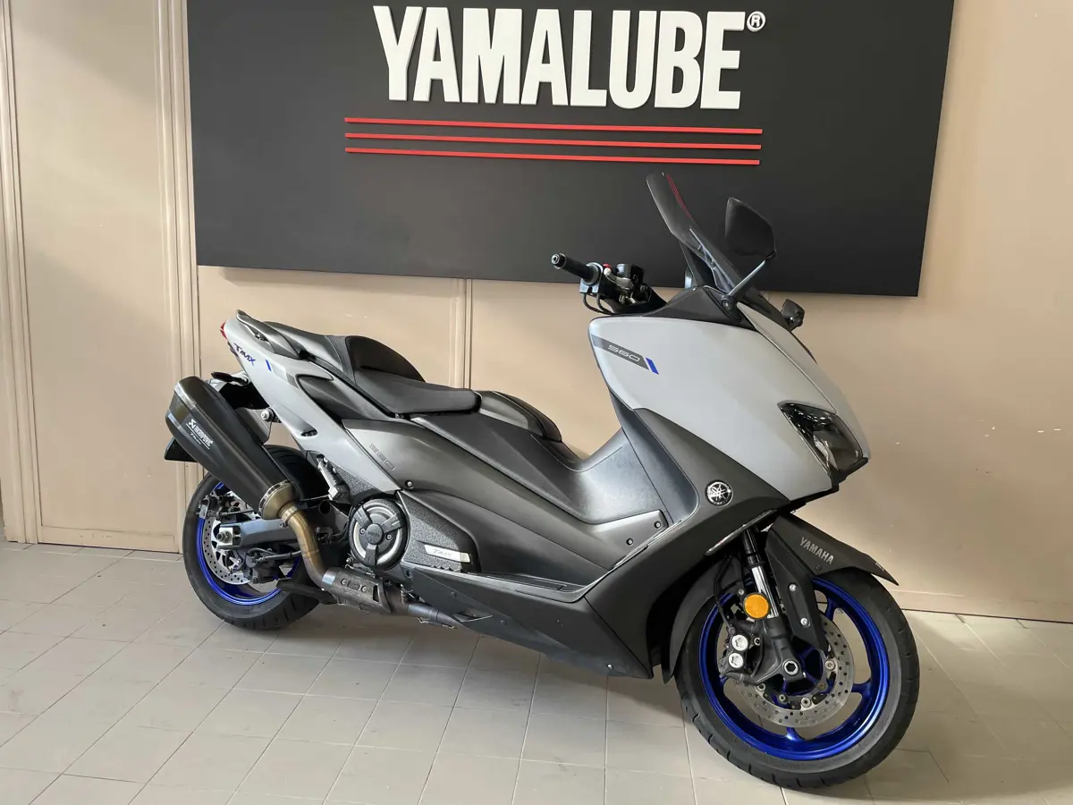 TMAX 560 RECANATESI (1).jpg