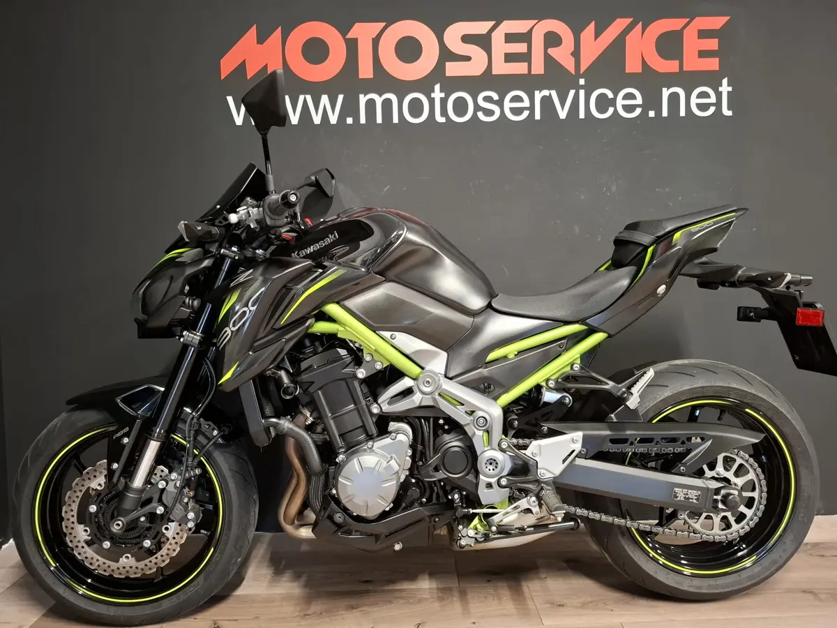 Z900-1.jpg