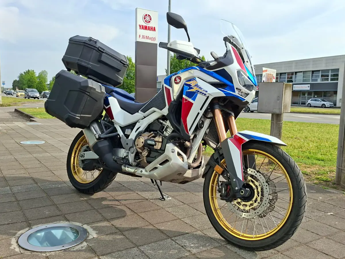 Honda Africa Twin 1100 F.lli Maggi Vigevano.jpeg