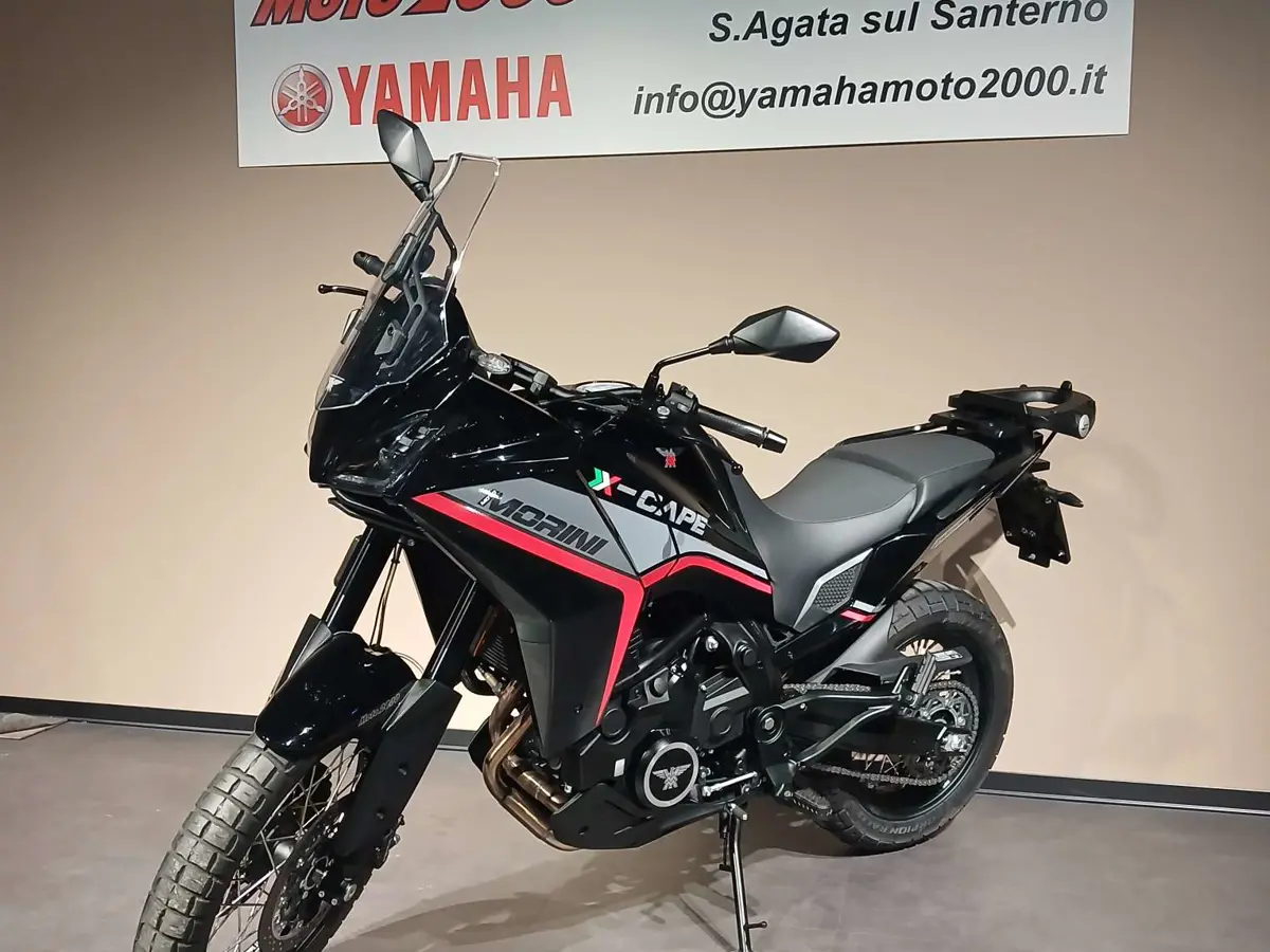 M. MORINI XCAPE 650  (5).jpg
