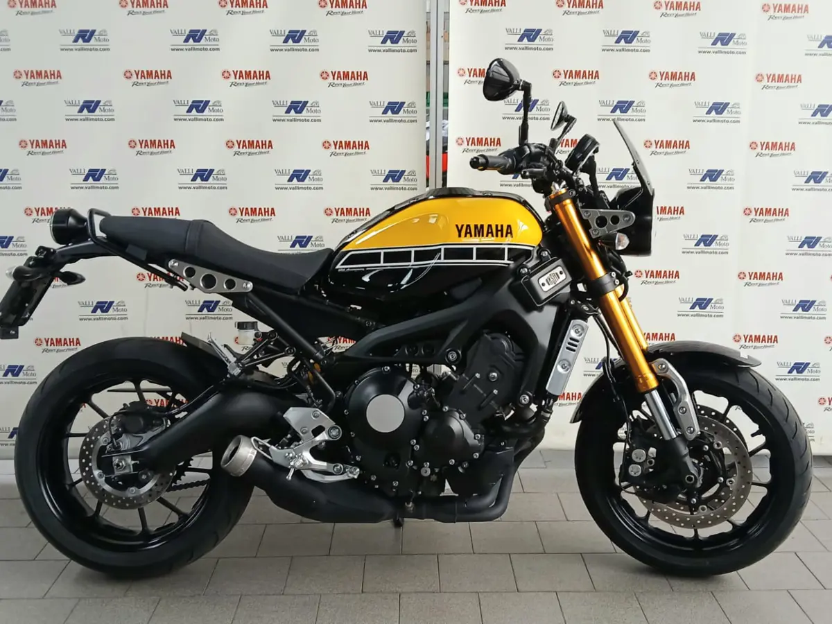 XSR9007.jpg