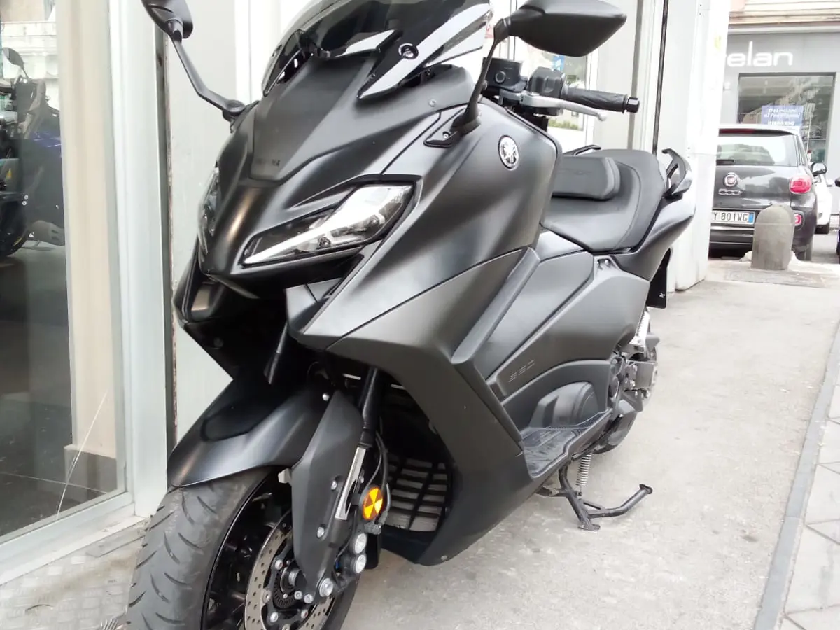 T MAX.jpeg