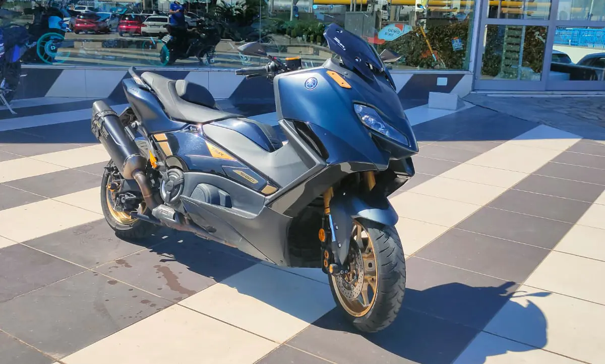 WhatsApp Image 2025-05-20 at 23.56.52.jpeg