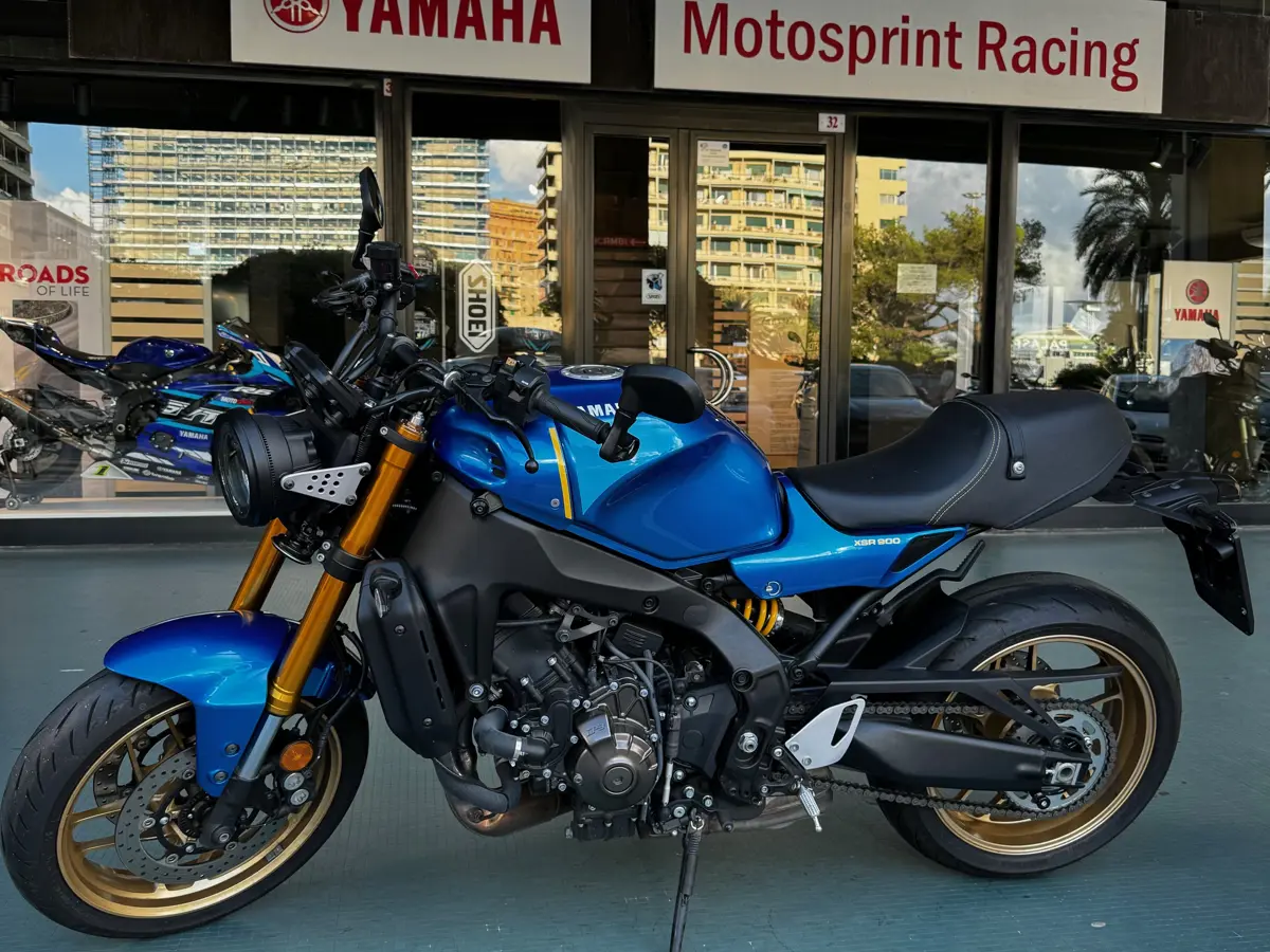 XSR 4.jpg