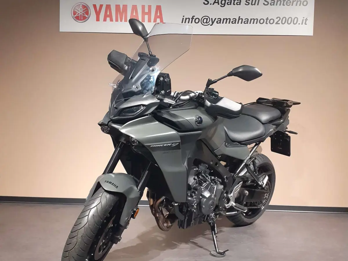 YAM Tracer 9 2021 kamo (5).jpg