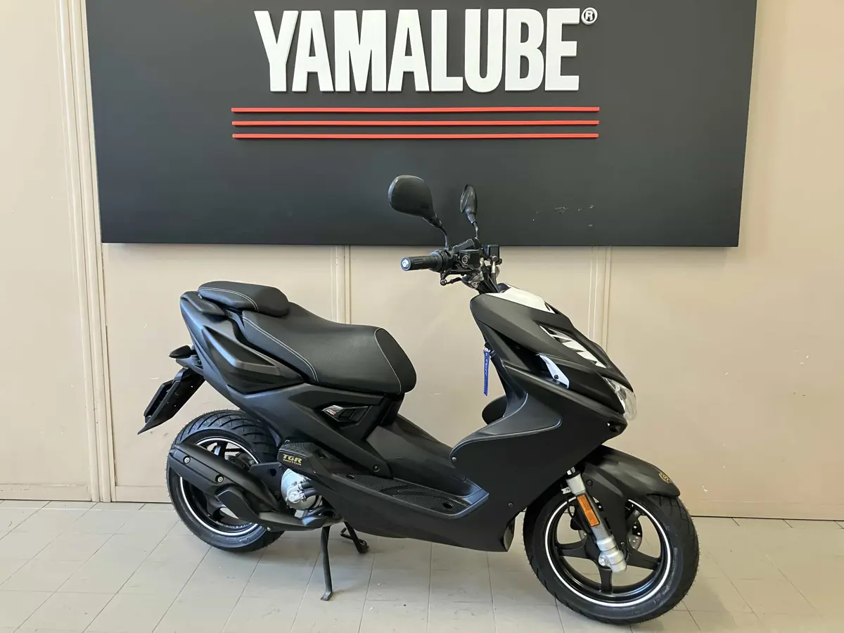 AEROX 50 NAKED (1).jpg