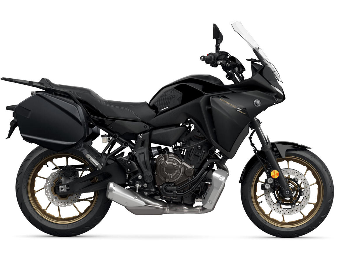 2024-Yamaha-MT07TRGT-EU-Midnight_Black-Studio-002-03.jpg