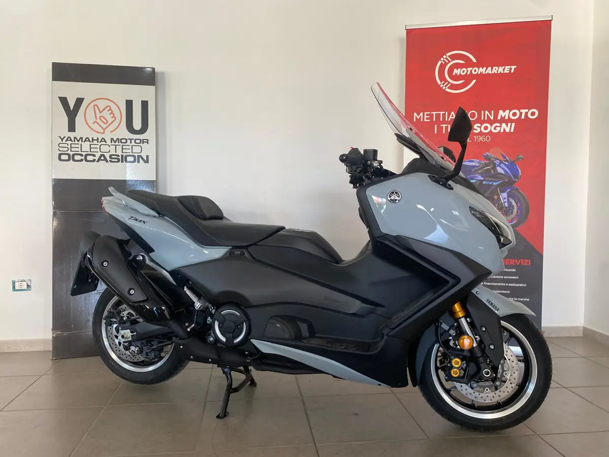 TMAX TECH MAX EX NOL. 1.jpeg