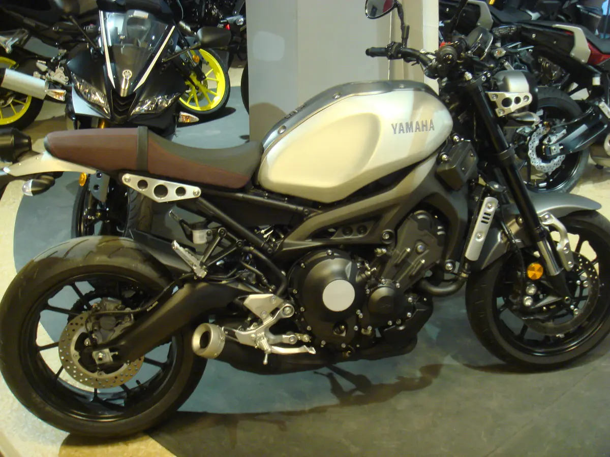 xsr 900 4 (Copia).JPG