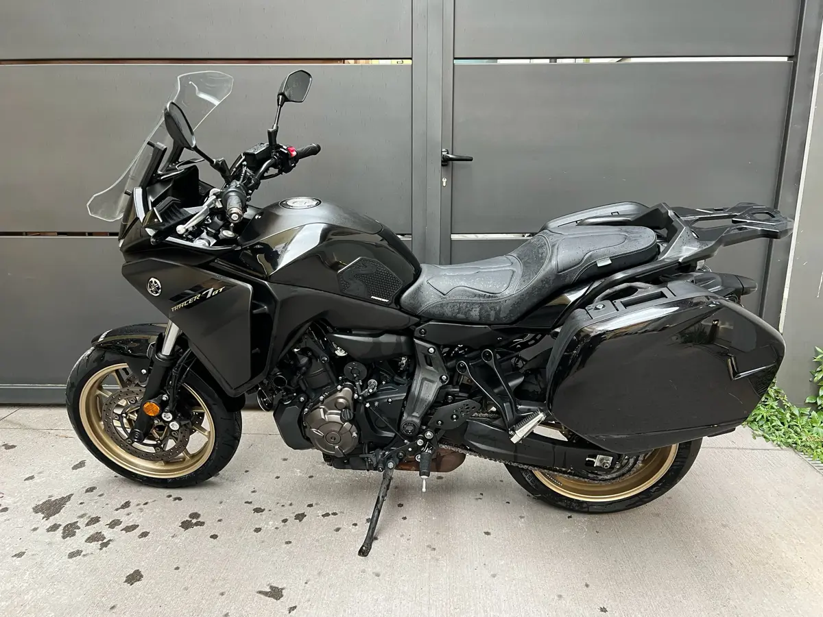 Tracer 7 GT MidnightBlack 7.jpeg