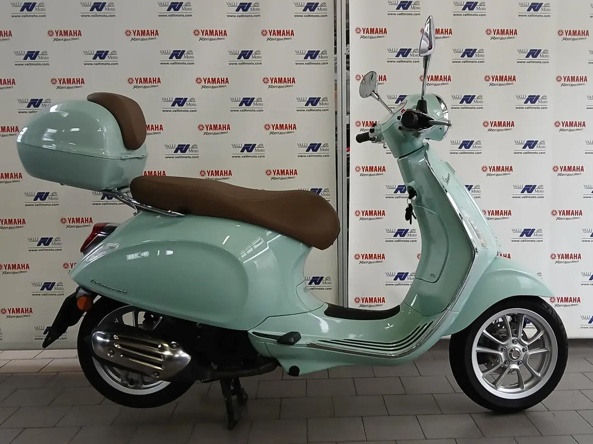 VESPA 150 3.jpg