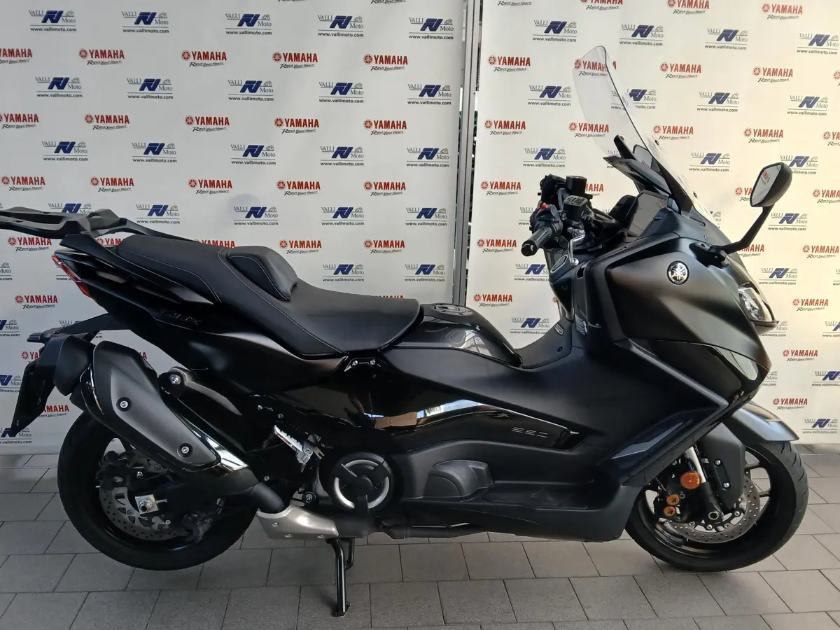 TMAX4.jpg