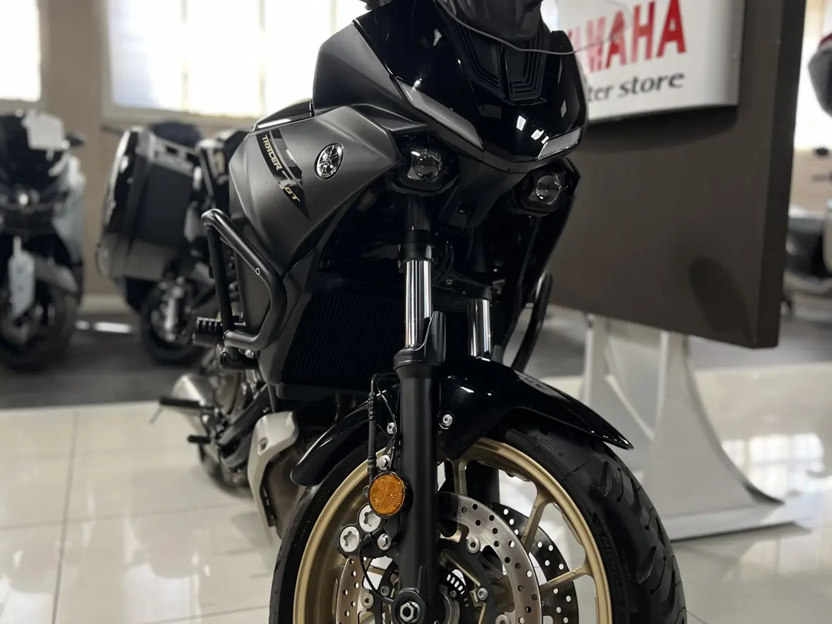 FH76488 (3).JPEG