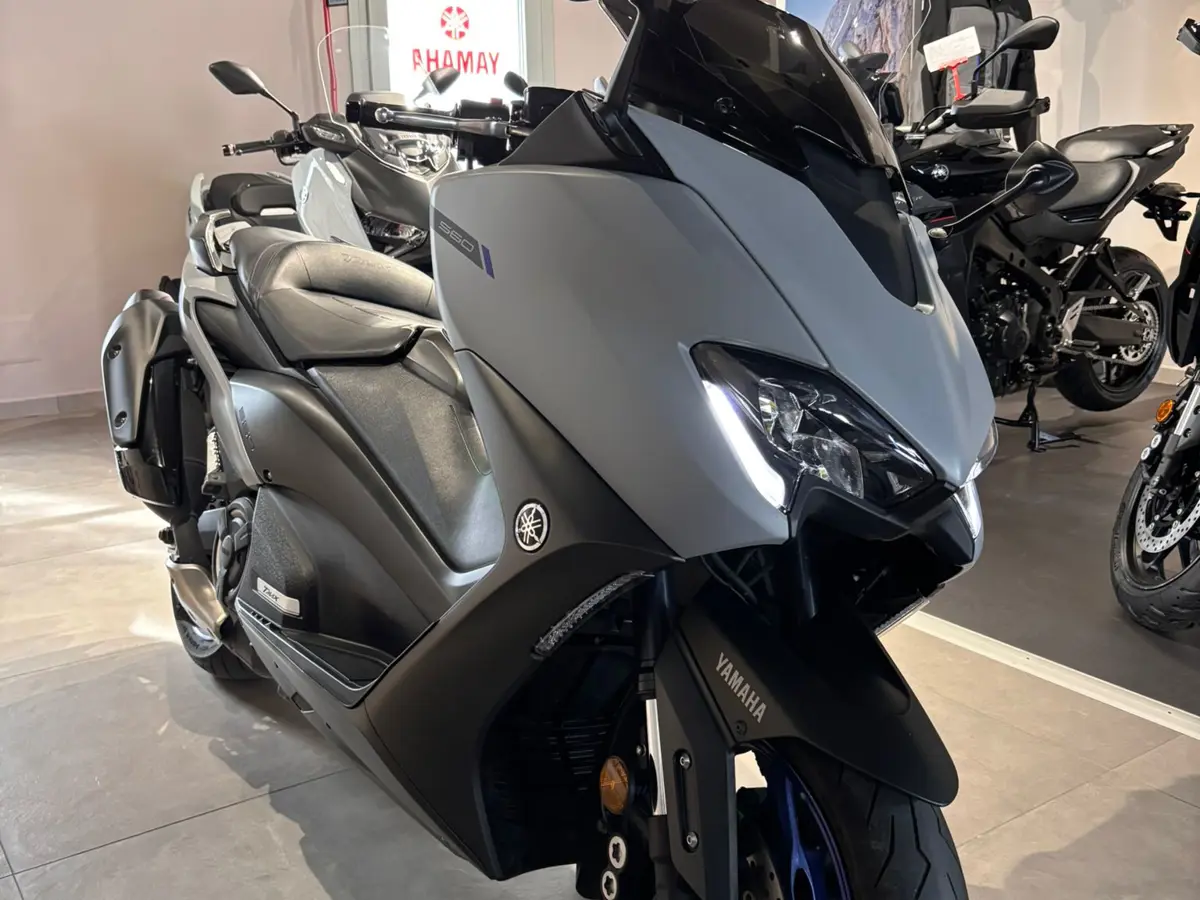 WhatsApp Image 2025-11-18 at 16.04.54 (1).jpeg