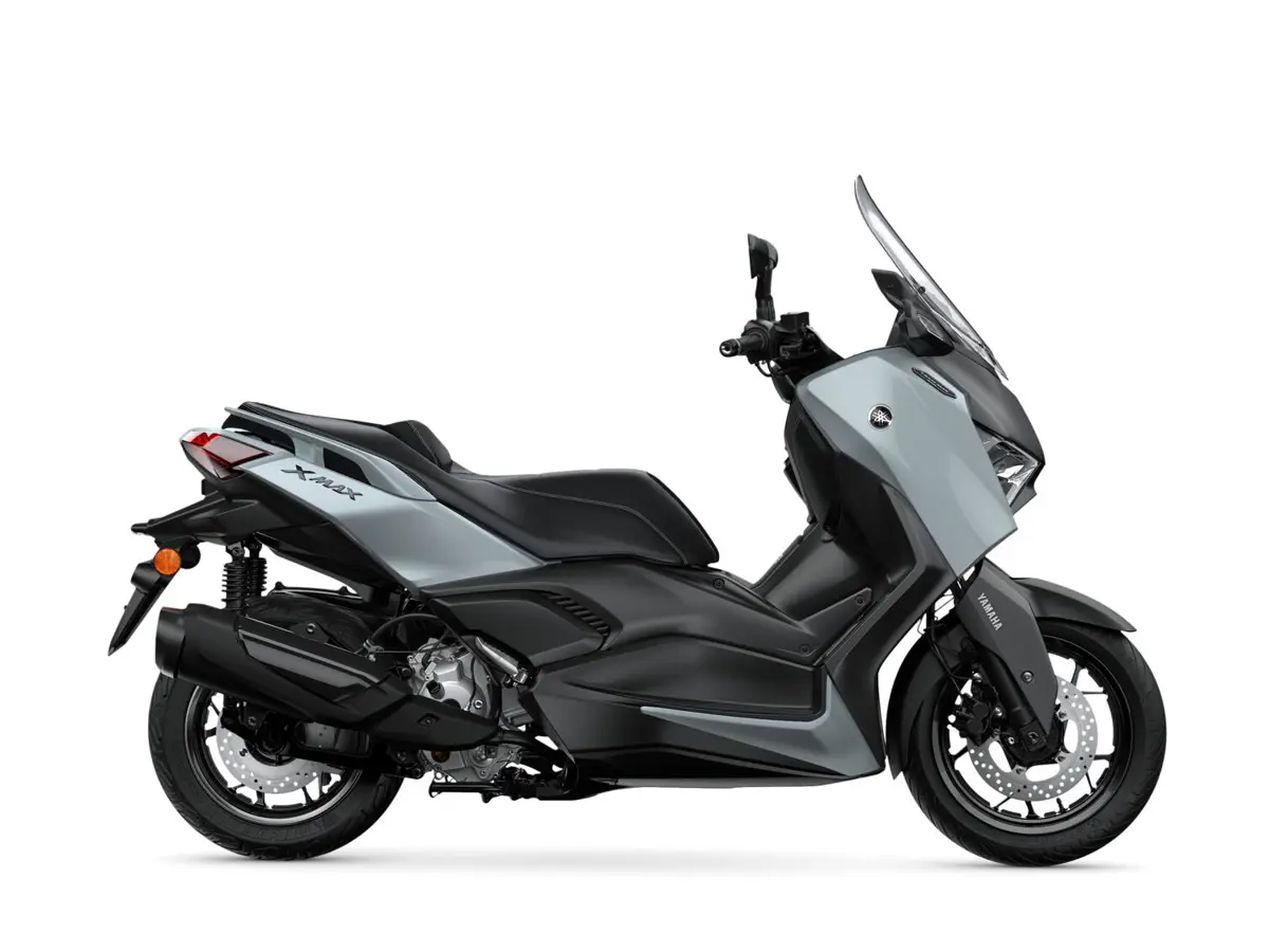 2025-Yamaha-XMAX300ASV-EU-Ceramic_Grey-Studio-002-03.jpg