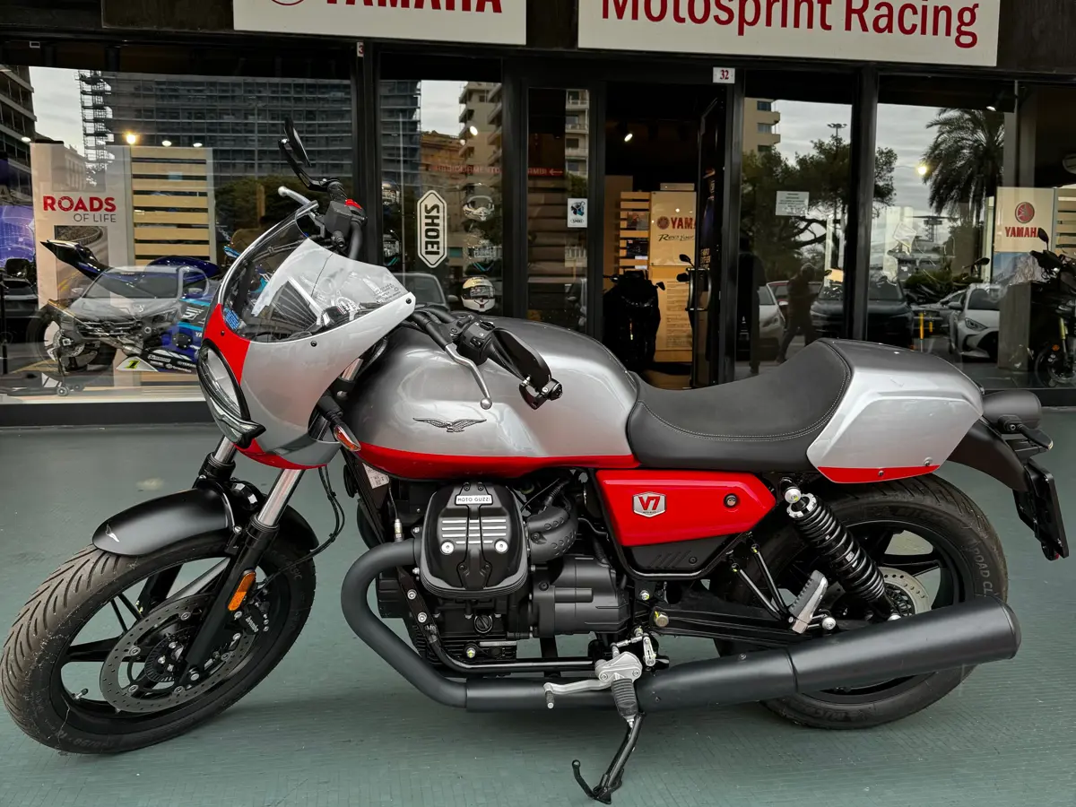 GUZZI 4.jpg