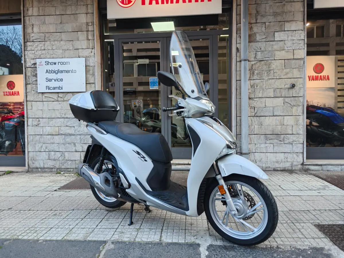 Motorshow srl SH125 usato 8.jpeg
