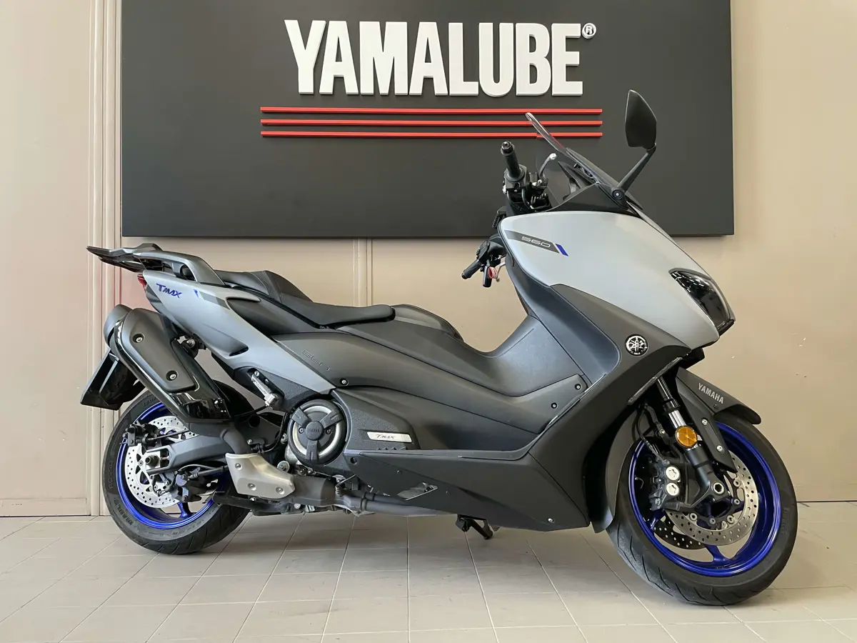 TMAX ex Gemelli (1).jpg