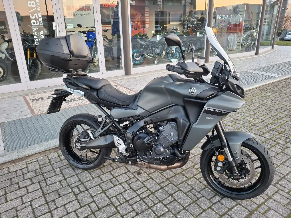 TRACER 9 2021 TECH KAMO.jpg