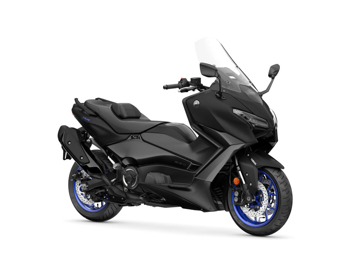 2025-Yamaha-XP500A-EU-Icon_Black_-360-Degrees-001-03.jpg