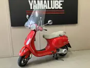 Vespa 125 LX Rosso (1).jpg
