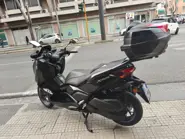 Motorshow srl Yamaha Xmax 300 tech max 6.jpeg
