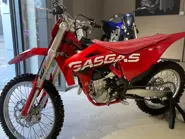 WhatsApp Image 2025-10-29 at 16.17.46 (3).jpeg