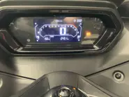 XMAX 300 TECH KAMO (3).jpg