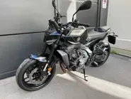 MT-09 Y-AMT TechBlack 7.jpg