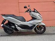 pcx 125 23 (2).jpeg
