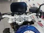 f900r5.jpg