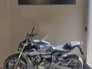 WhatsApp Image 2025-09-18 at 15.10.44 (4).jpeg