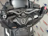 560t1.jpg