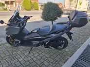 TMAX 560 TECH MAX POWER GREY 2022 4.jpg