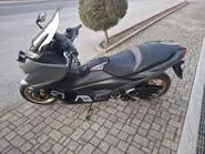 TMAX 560 TECH MAX 2020  5.jpg