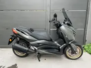 XMAX 300 TechMax Kamo 3.jpeg