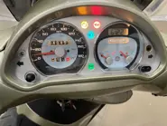 Beverly 500  (1).jpg
