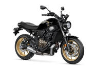 2022-Yamaha-XS700-EU-Historic_Black-Studio-001-03_Mobile.jpg