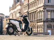 2023-Yamaha-EJE025-EU-Milky_White-Static-007-03.jpg