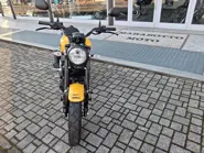 XSR 125 2024 2.jpg