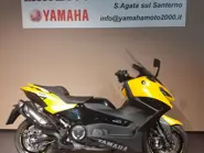 YAM  T Max 560 2022 giallo (3).jpg