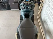 adx2.jpg