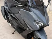 YAMAHA TMAX 560 TECH 2021 MSC MOTORI YAMAHA LECCE 5.jpeg