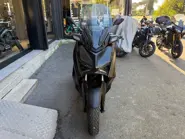 xmax3002.jpg