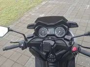 Yamaha Xmax 300 F.lli Maggi Vigevano 6.jpg