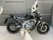 MT-09 Y-AMT TechBlack 4.jpg