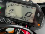 R1.jpg